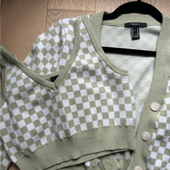 Forever 21 Matching Set - Picture 4 of 5